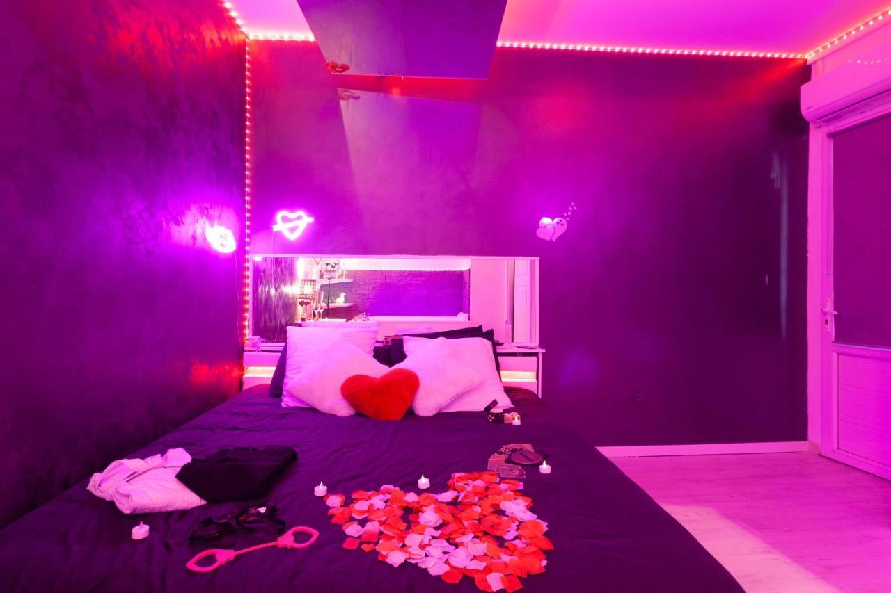 Love Room Avec Balneo 툴롱 외부 사진